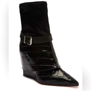 NWOB SCHUTZ Joran Crocodle Black Size 5B